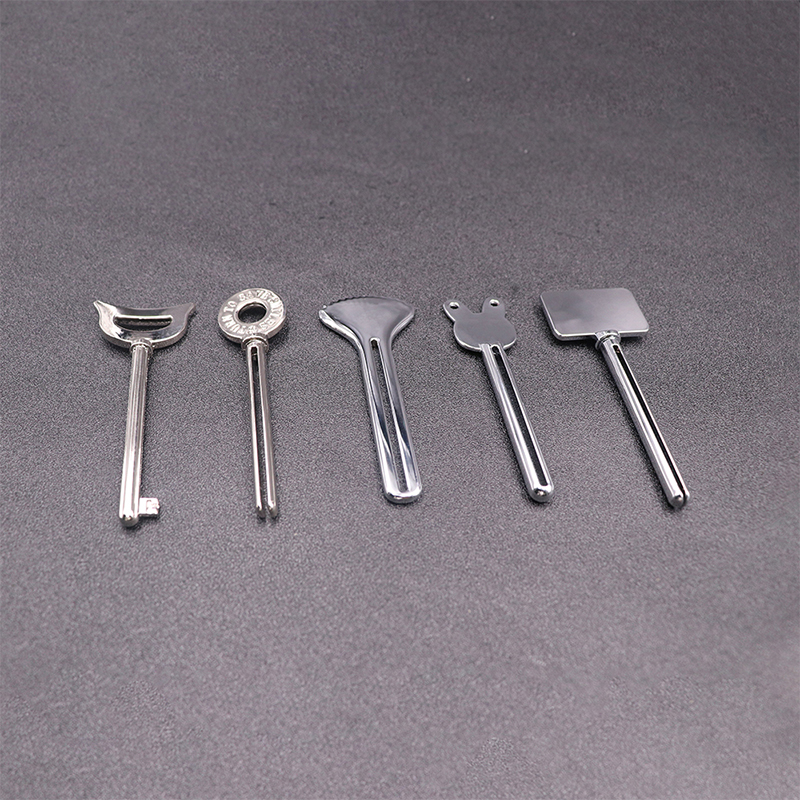 Metal Diş Macunu Dispenseri Yüz Temizleyici Diş Macunu Tüp Sıkacağı Anahtar Şekli Kozmetik Tüp Sıkacağı Metal Diş Macunu Dispenseri Yüz Temizleyici Diş Macunu Tüp Sıkacağı Anahtar Şekli Kozmetik Tüp Sıkacağı