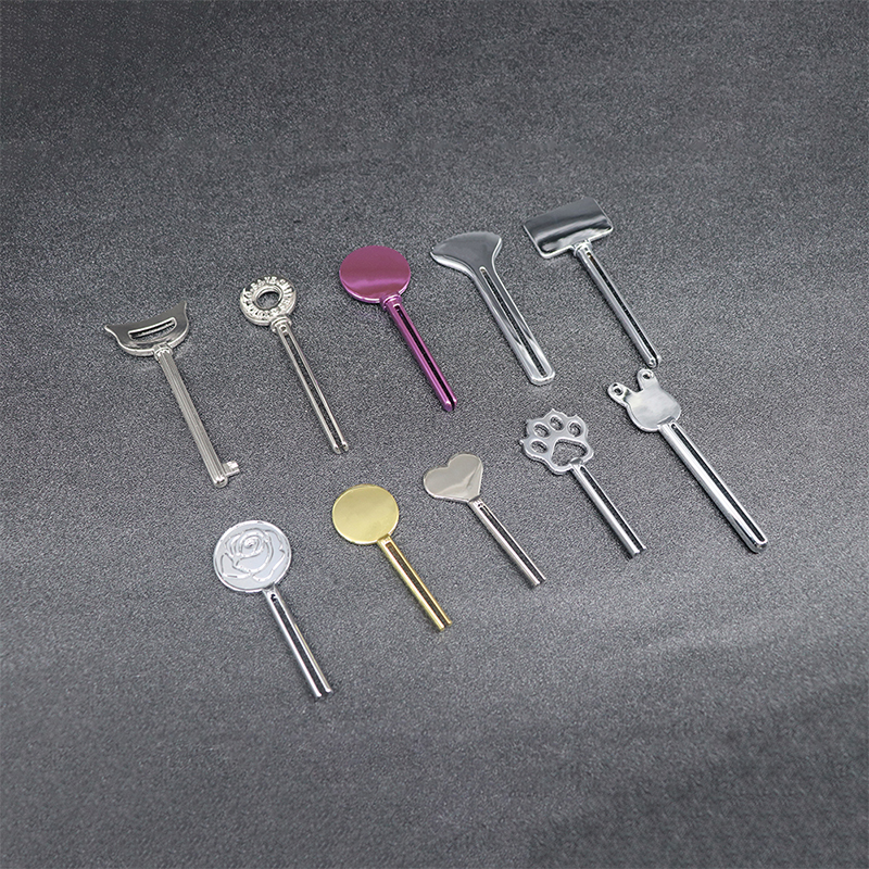 Metal Diş Macunu Dispenseri Yüz Temizleyici Diş Macunu Tüp Sıkacağı Anahtar Şekli Kozmetik Tüp Sıkacağı Metal Diş Macunu Dispenseri Yüz Temizleyici Diş Macunu Tüp Sıkacağı Anahtar Şekli Kozmetik Tüp Sıkacağı