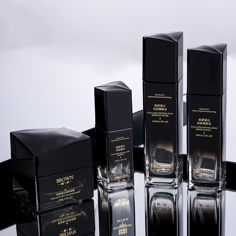 Kozmetik Ambalaj İçin Yükseltilmiş Kapak Tasarımlı Benzersiz Kare Cam Krem Kavanoz Kozmetik Ambalaj İçin Yükseltilmiş Kapak Tasarımlı Benzersiz Kare Cam Krem Kavanoz